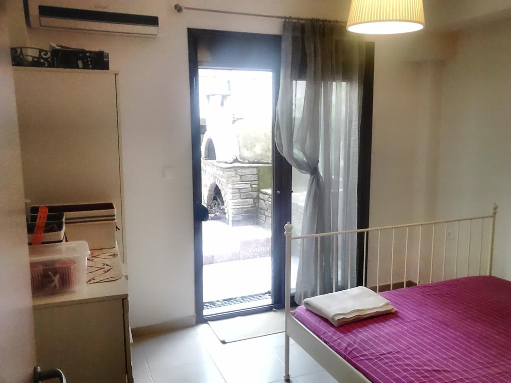 Luxury Apartment By The Beach Nea Peramos  Exterior photo